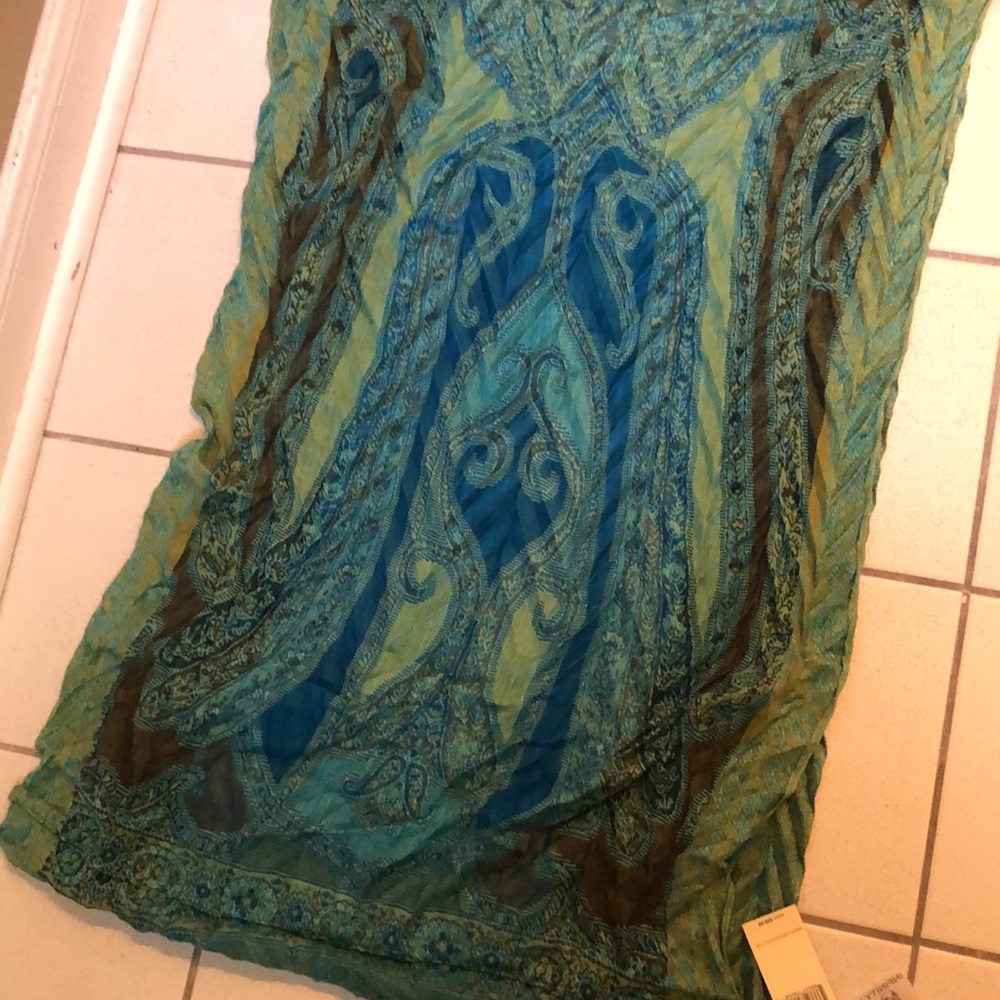 NWT Collection 18 Infinity Scarf - Picture 2 of 7
